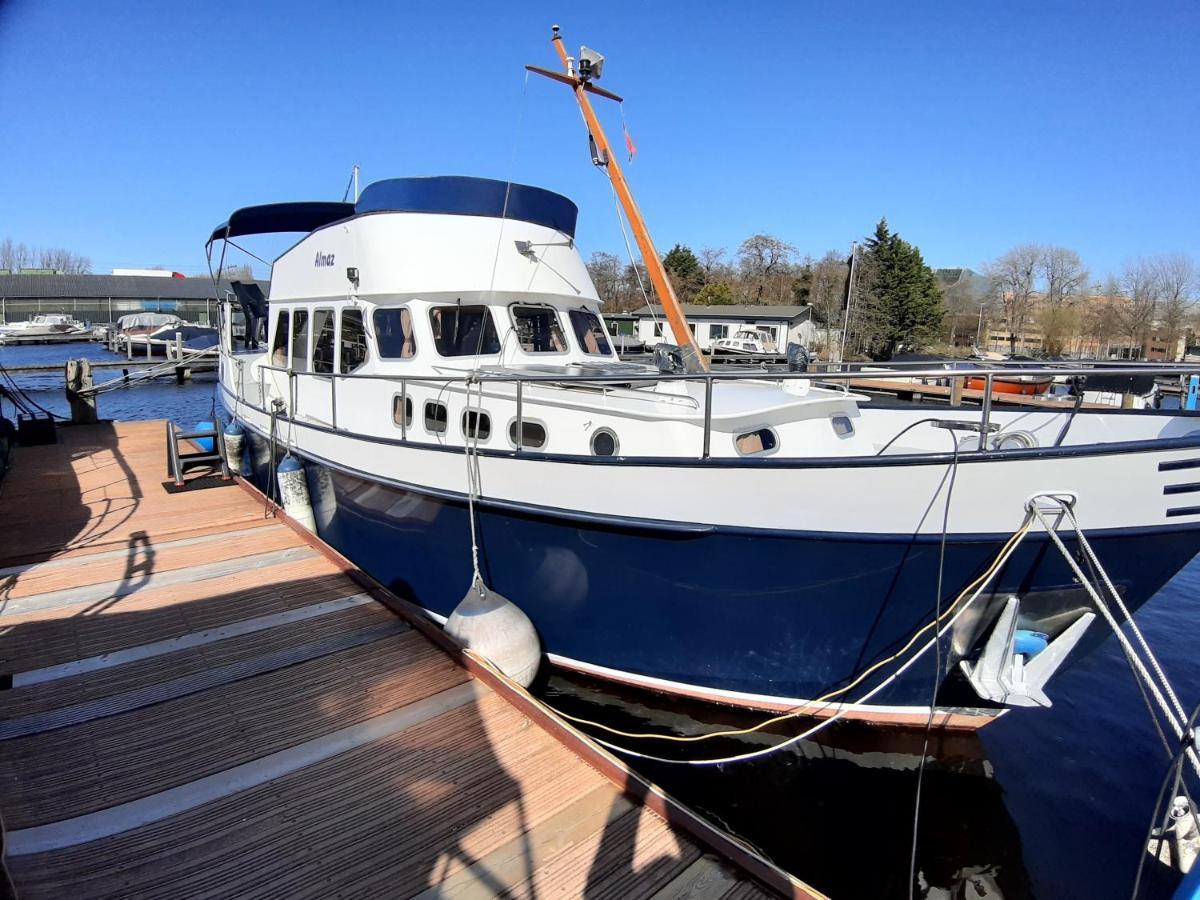 Motor Yacht Almaz 호텔 암스테르담 외부 사진