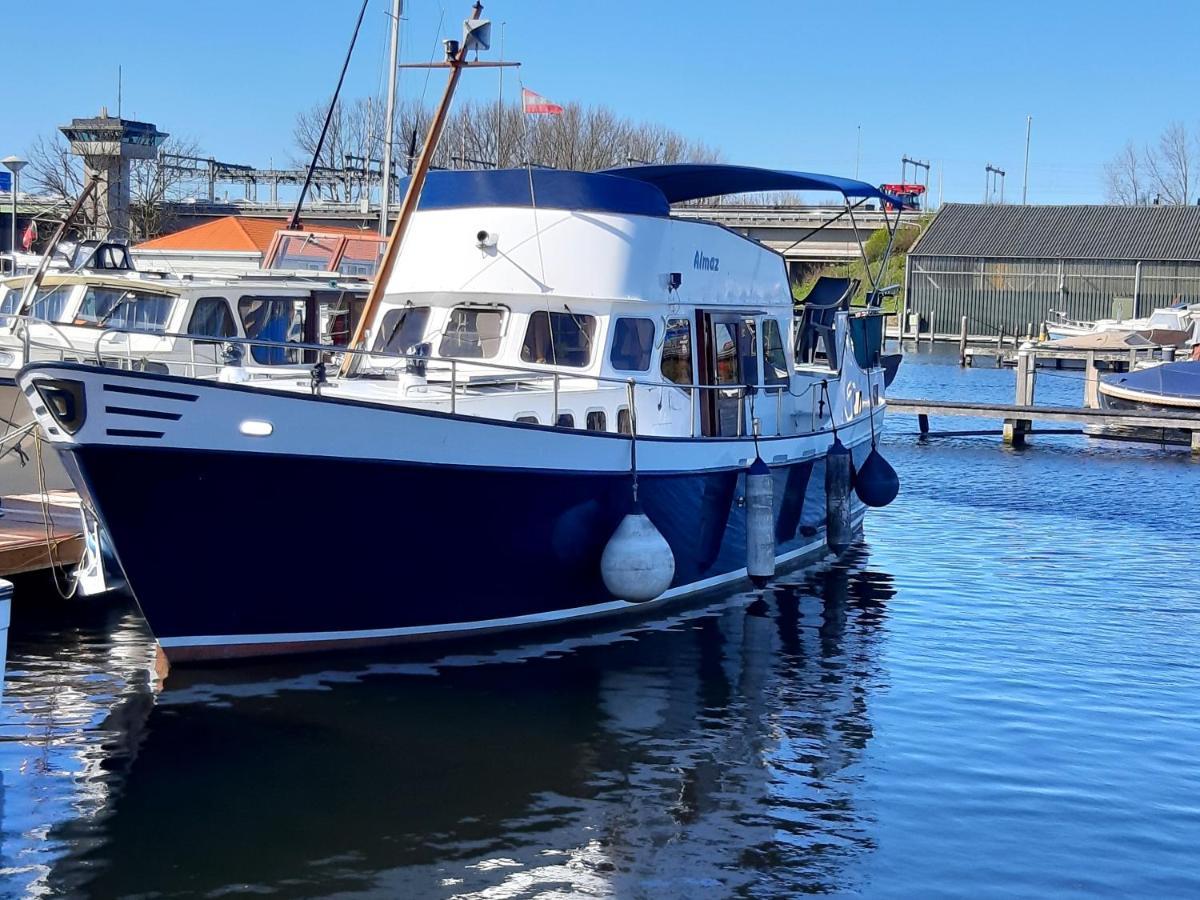 Motor Yacht Almaz 호텔 암스테르담 외부 사진