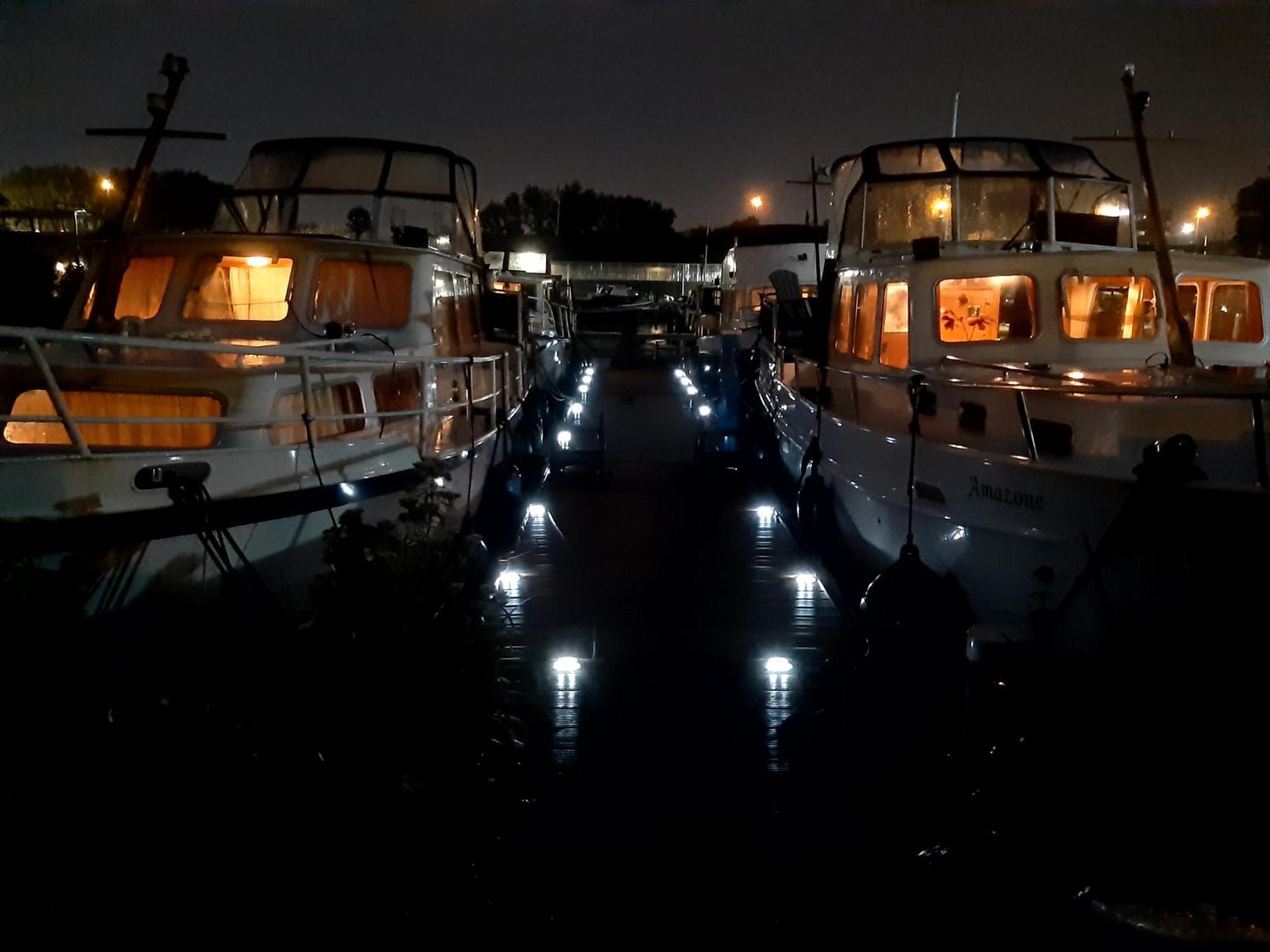Motor Yacht Almaz 호텔 암스테르담 외부 사진